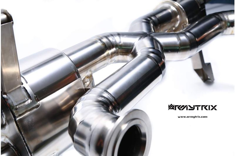 Silencieux Armytrix en acier inoxydable en forme de X + section de tuyau d'échappement Valvetronic + kits de télécommande sans fil pour Audi R8 MKI V10 5.2 FSI Coupé / Spider (2009-2012)