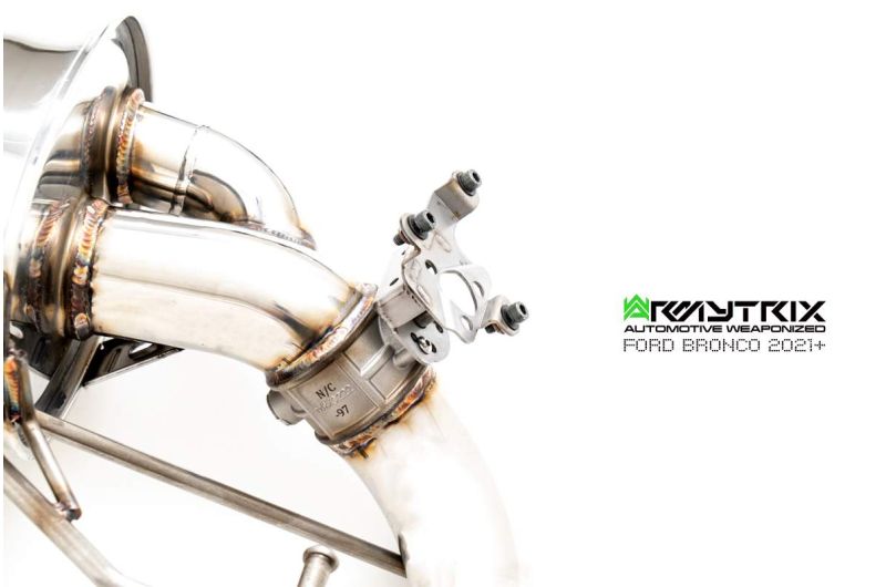 Tuyau d'échappement haute performance Armytrix sans catalyseur avec simulateur de catalyseur (compatible uniquement avec l'échappement Cat-back ARMYTRIX) pour Focus RS (MKIII) 2.3L Turbo (2016-2018)