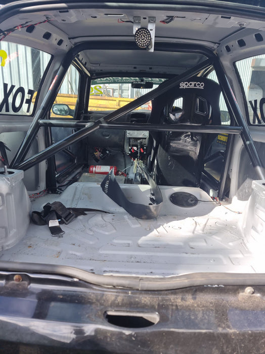 JP Cages - MK2 Clio 750MC 182Cup Certified Roll Cage