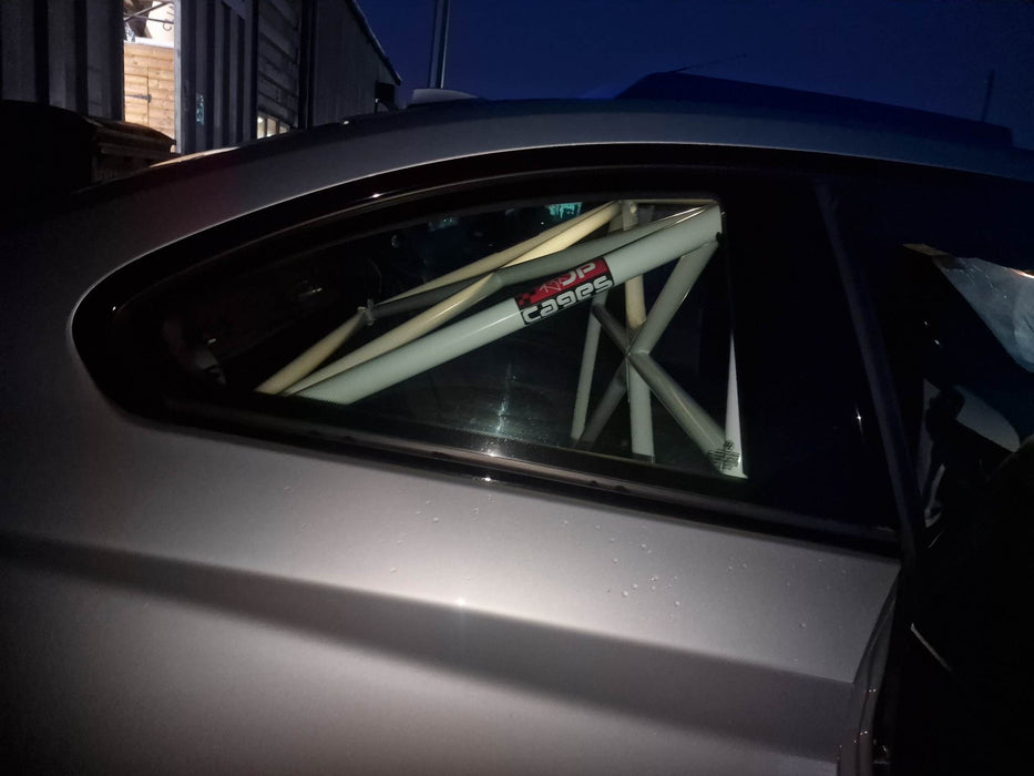 JP Cages - BMW F22 GTS Replica Clubsport Überrollkäfig