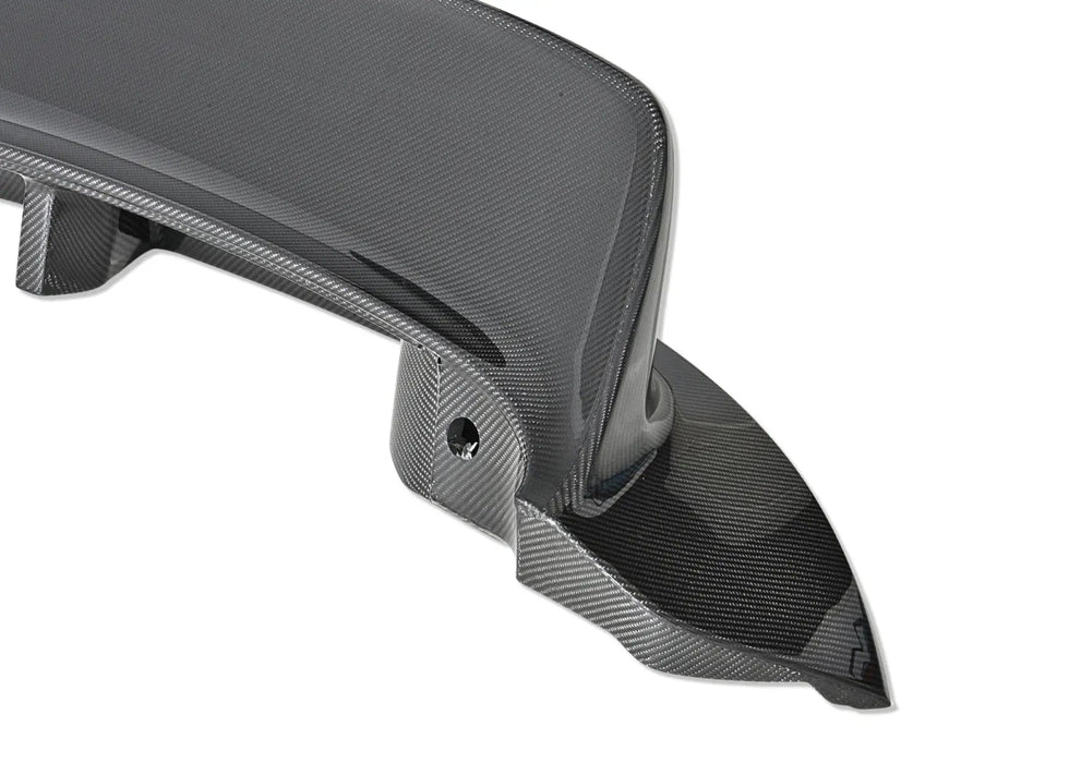 Porsche 992 ducktail spoiler - profile shape and body line alignment