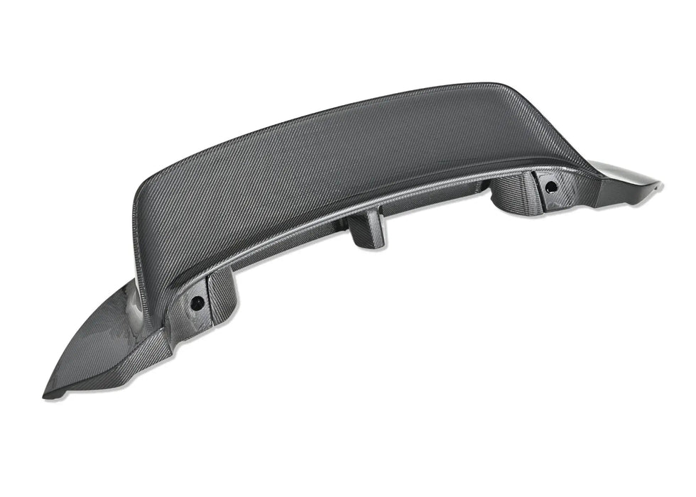Porsche 992 ducktail spoiler - panel edge and fitment detail