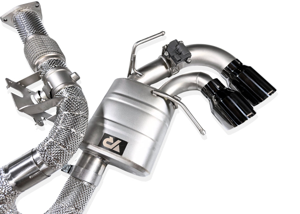 Yonristic VANTA Edition X-pipe exhaust for the Corvette C8 - X-pipe centre section detail