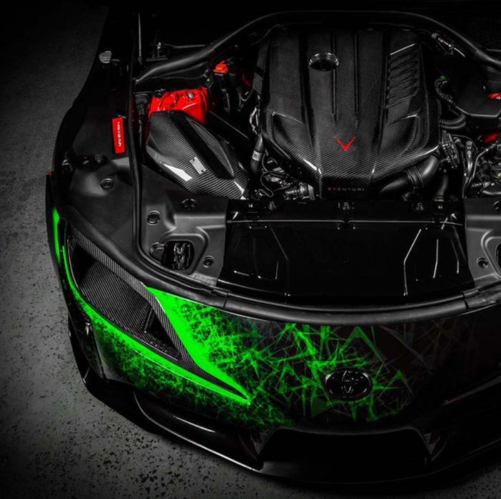 EVENTURI TOYOTA SUPRA HEADLAMP RACE INTAKE DUCT IN BLACK CARBON FIBRE (A90)