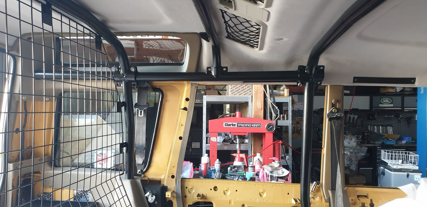 JP Cages - LANDROVER DISCOVERY 1 300TDI INTERNAL ROLL CAGE - CAMEL TROPHY
