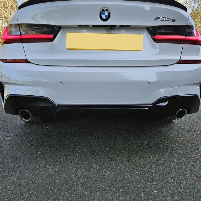 MP Style Gloss Black Rear Diffuser Dual Exhaust for BMW 3 Series G20 G21 Pre-LCI 19-22