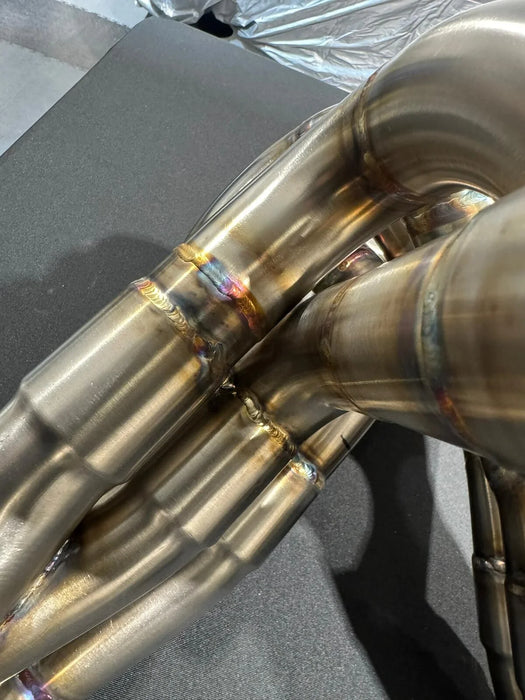 Aston Martin V12 Vantage Manifolds - Nicromobeum Exhausts